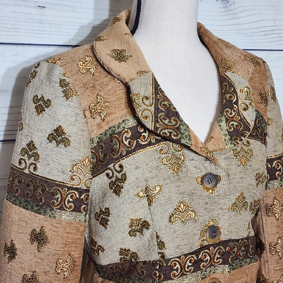 Courtenay Vintage Brown Tapestry Embroidered Blazer - Picture 2 of 8
